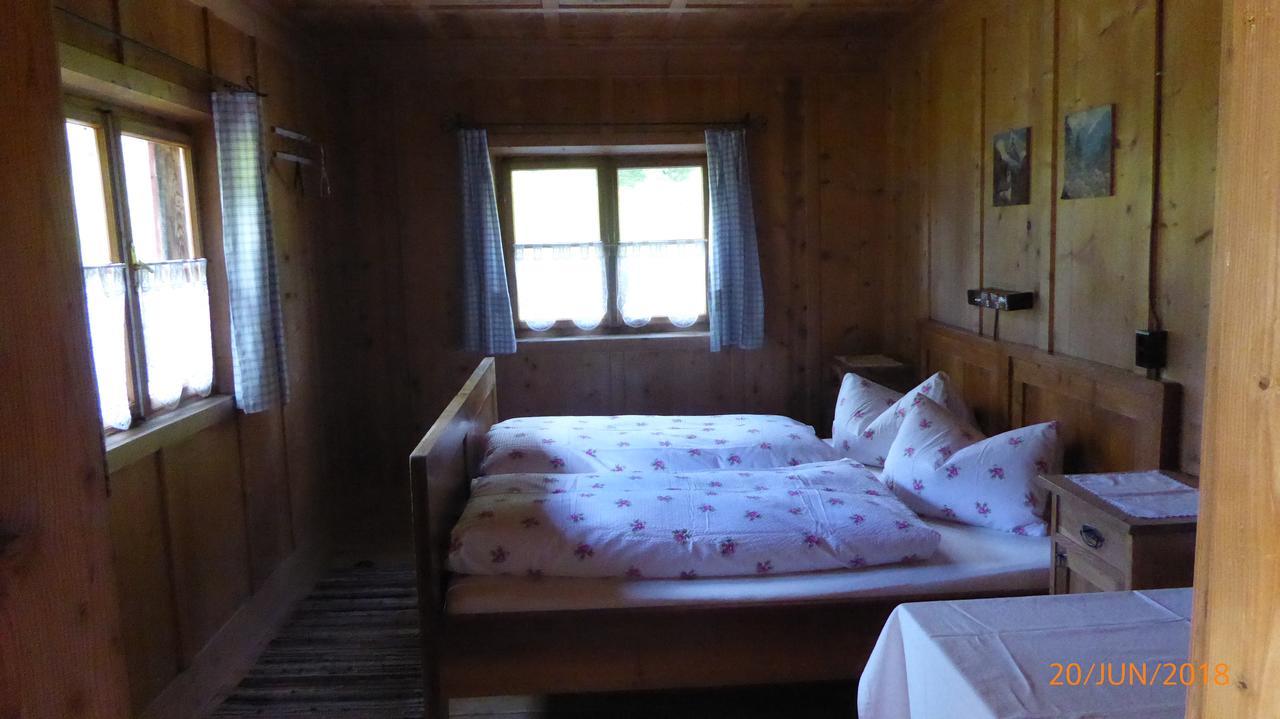 Berghuette Volkzeinerhuette Guest House Außervillgraten Eksteriør bilde